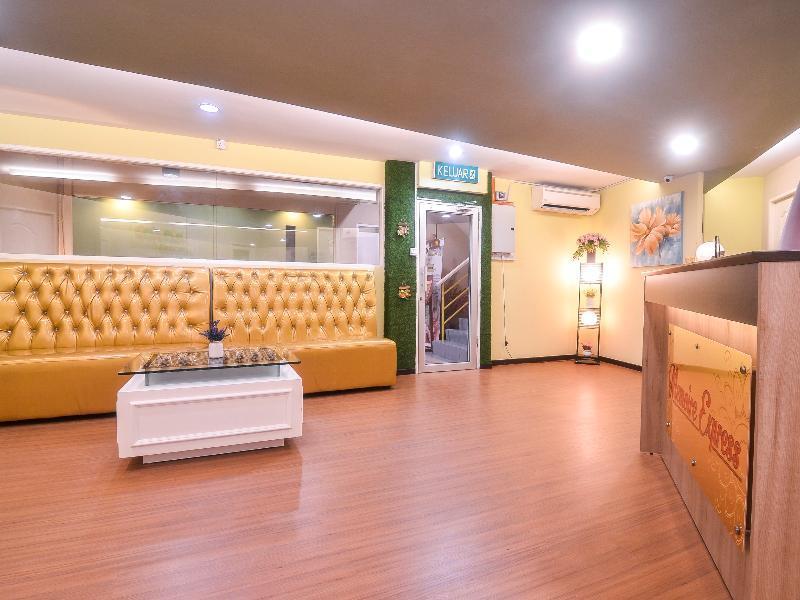 קוצ'ינג Oyo 1119 Memoire Express Hotel מראה חיצוני תמונה