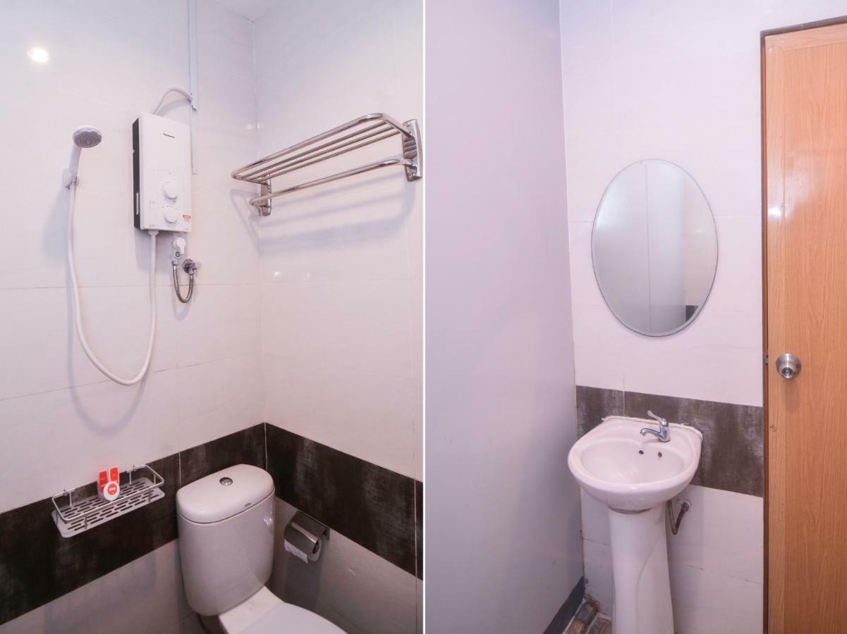 קוצ'ינג Oyo 1119 Memoire Express Hotel מראה חיצוני תמונה